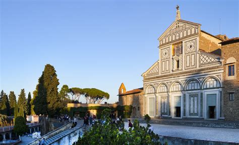  La Bibbia di San Millán: Un capolavoro miniato dell'Alto Medioevo spagnolo!